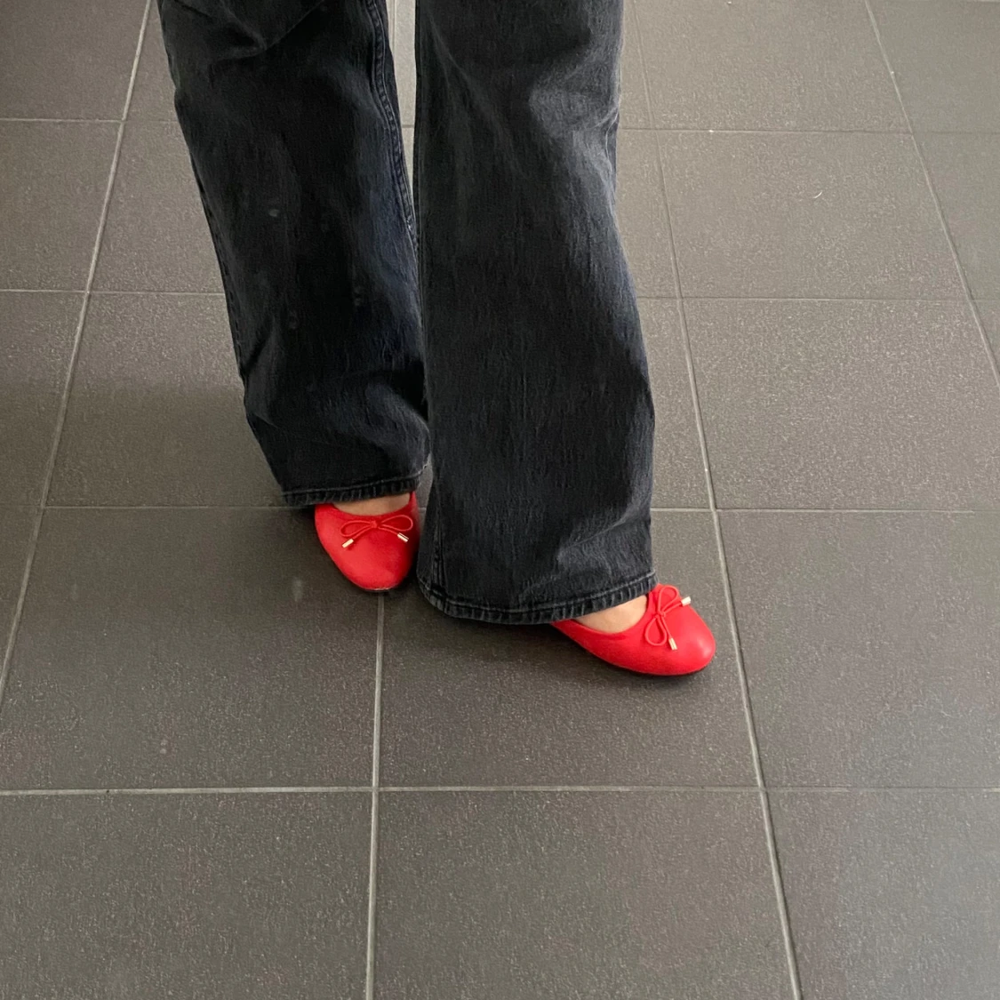 Röda ballerinaskor - 90