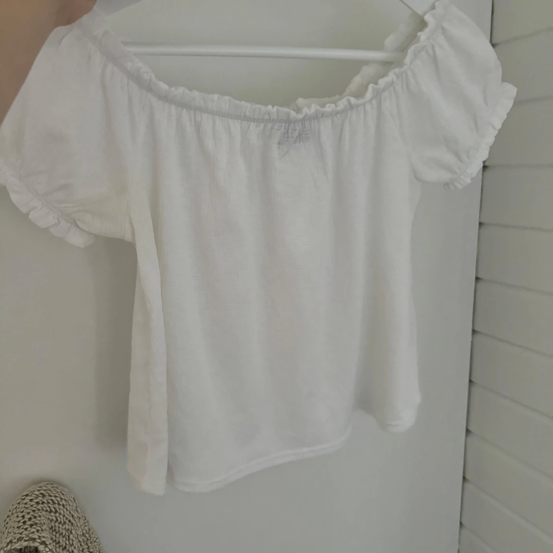 Vit offshoulder topp - 90