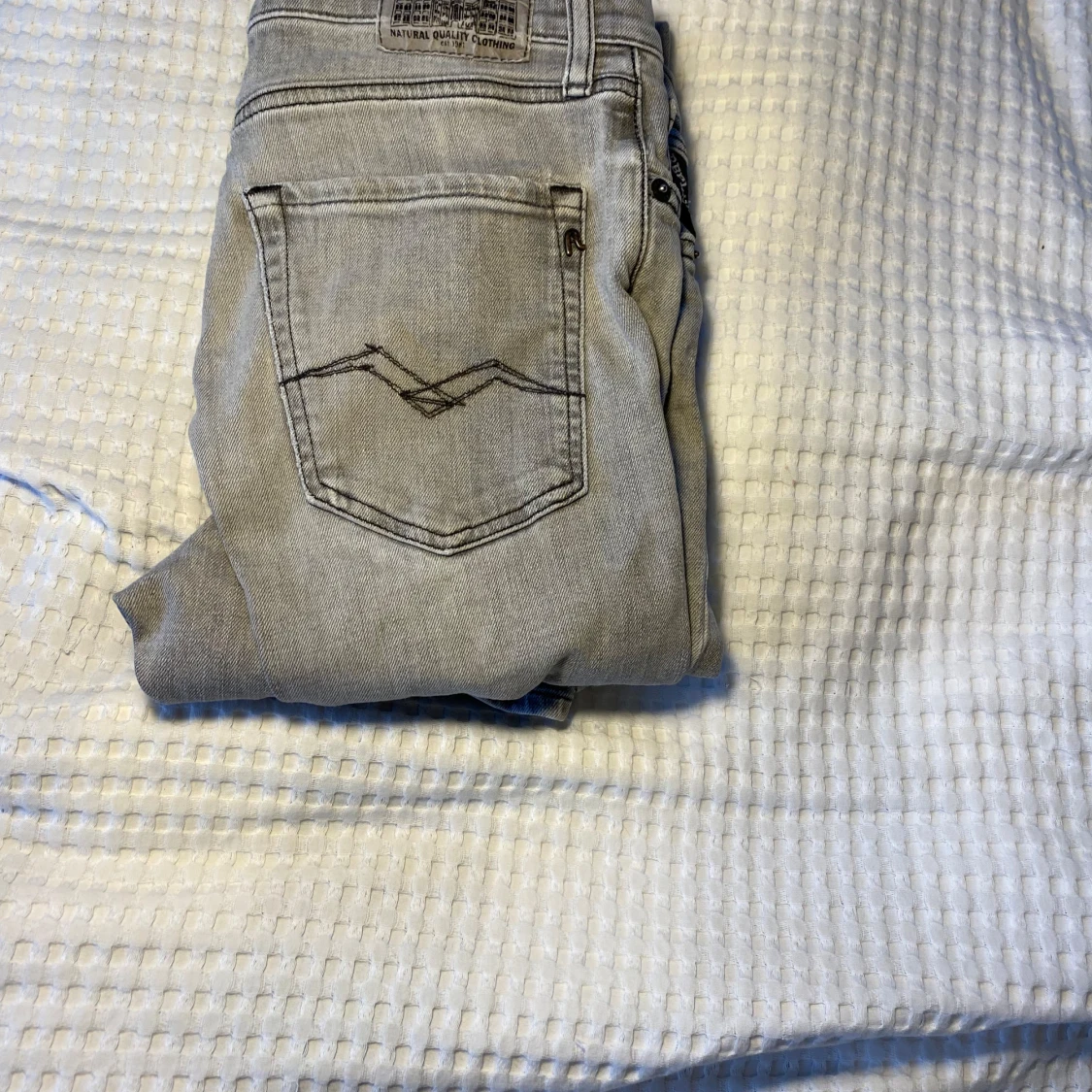 Grå jeans från Replay - 93