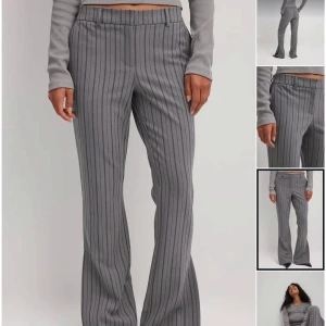 Randiga kostymbyxor - Hej jag letar efter dessa byxor från nakd i storlek 38. Snälla hör av er on ni har och vill bli av med de!!🤞🏼