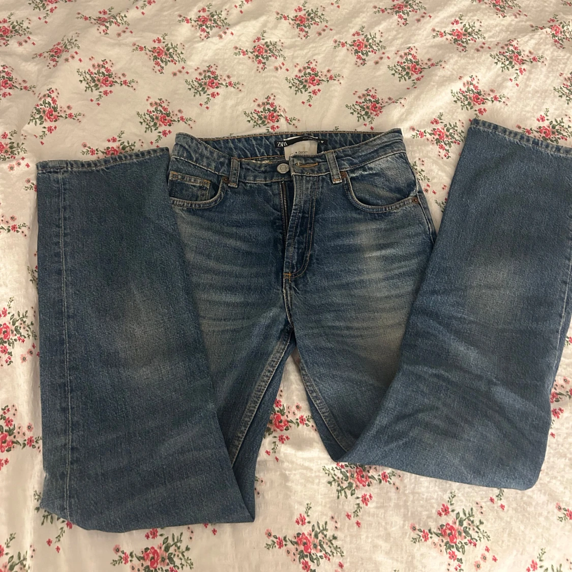 Blå jeans från Zara