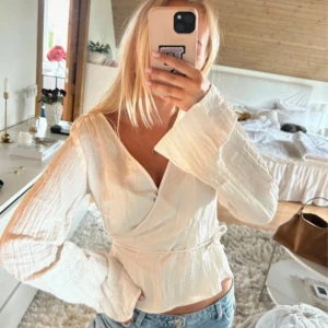 Blus💕 - Så fin vit blus💕