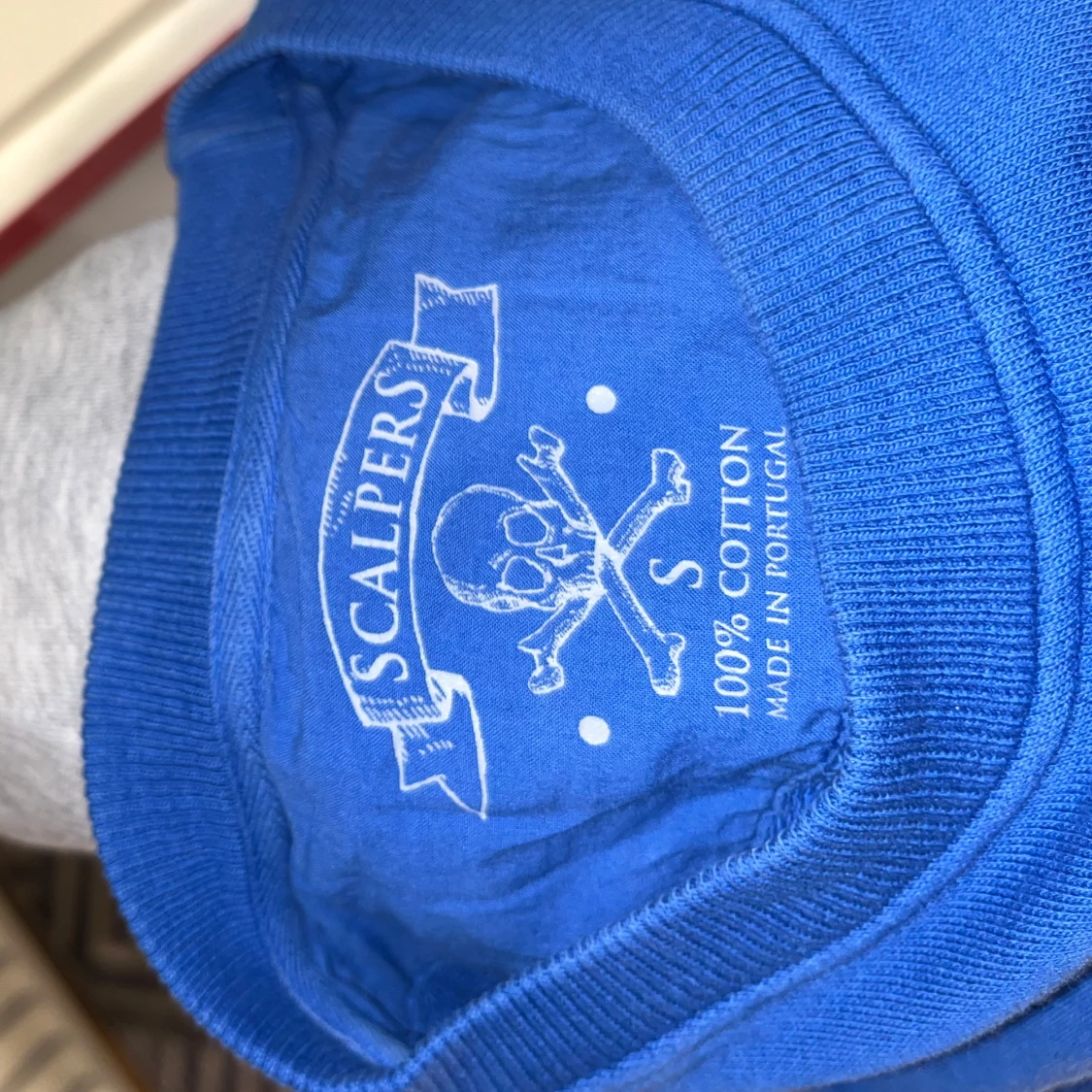Blå tröja från Scalpers - 92