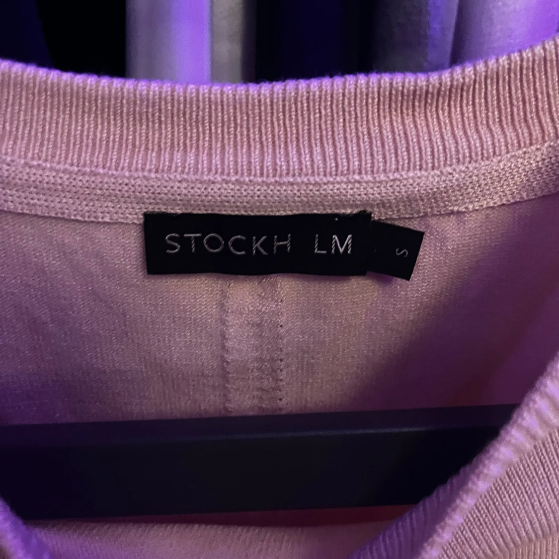 Ljusrosa tröja från Stockh LM