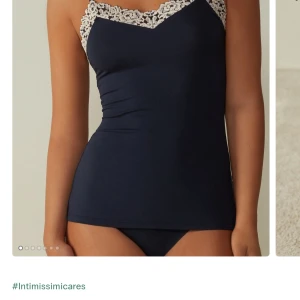 Intimissimi pyjamas  - Dom är helt nya prislapp är kvar säljer då jag inte kan byta dom då det gått för långt tid❤️både shorts och linnet❤️