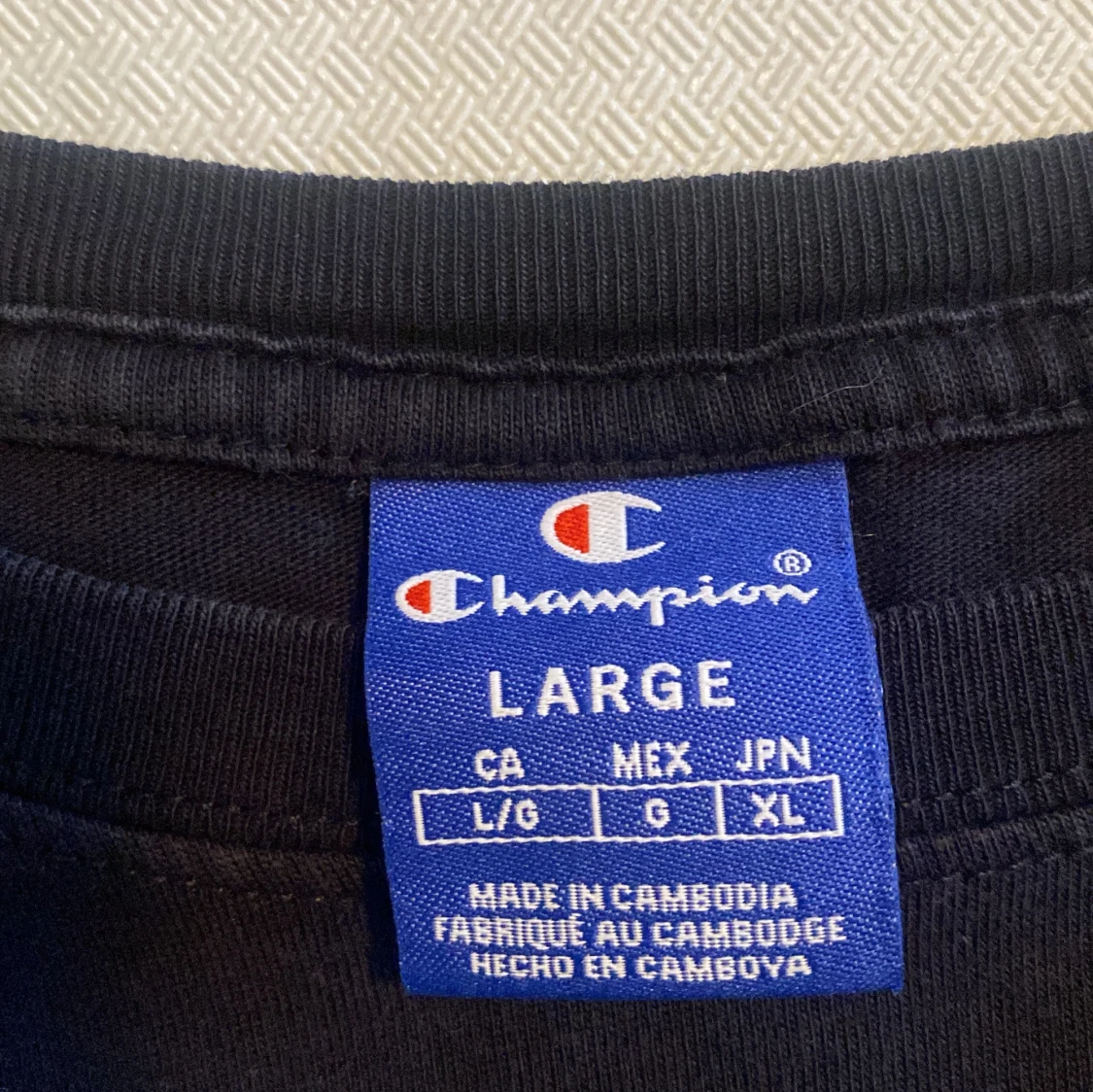 Svart croppad t-shirt från Champion - 91