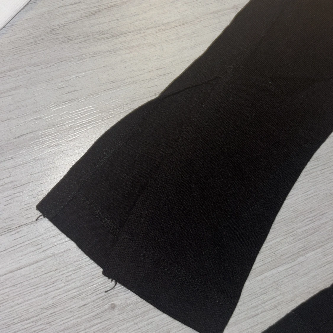 Svart långärmad topp  - 90