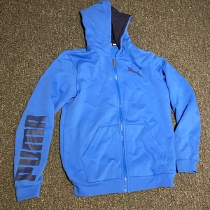 Blå puma zip - Fet blå puma ziptröja 🔥🔥🔥 storlek s