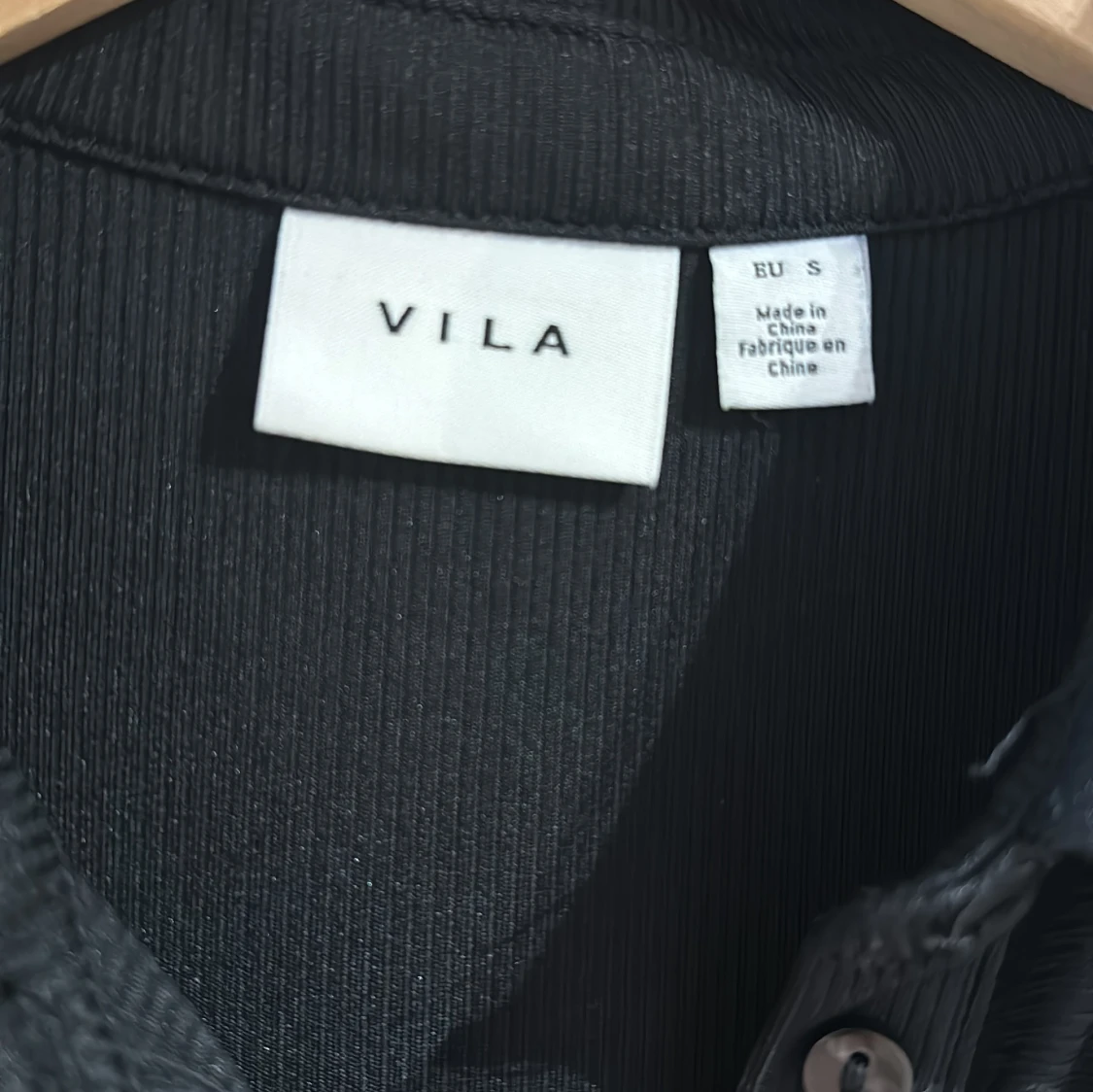 Svart, tight klänning - 90