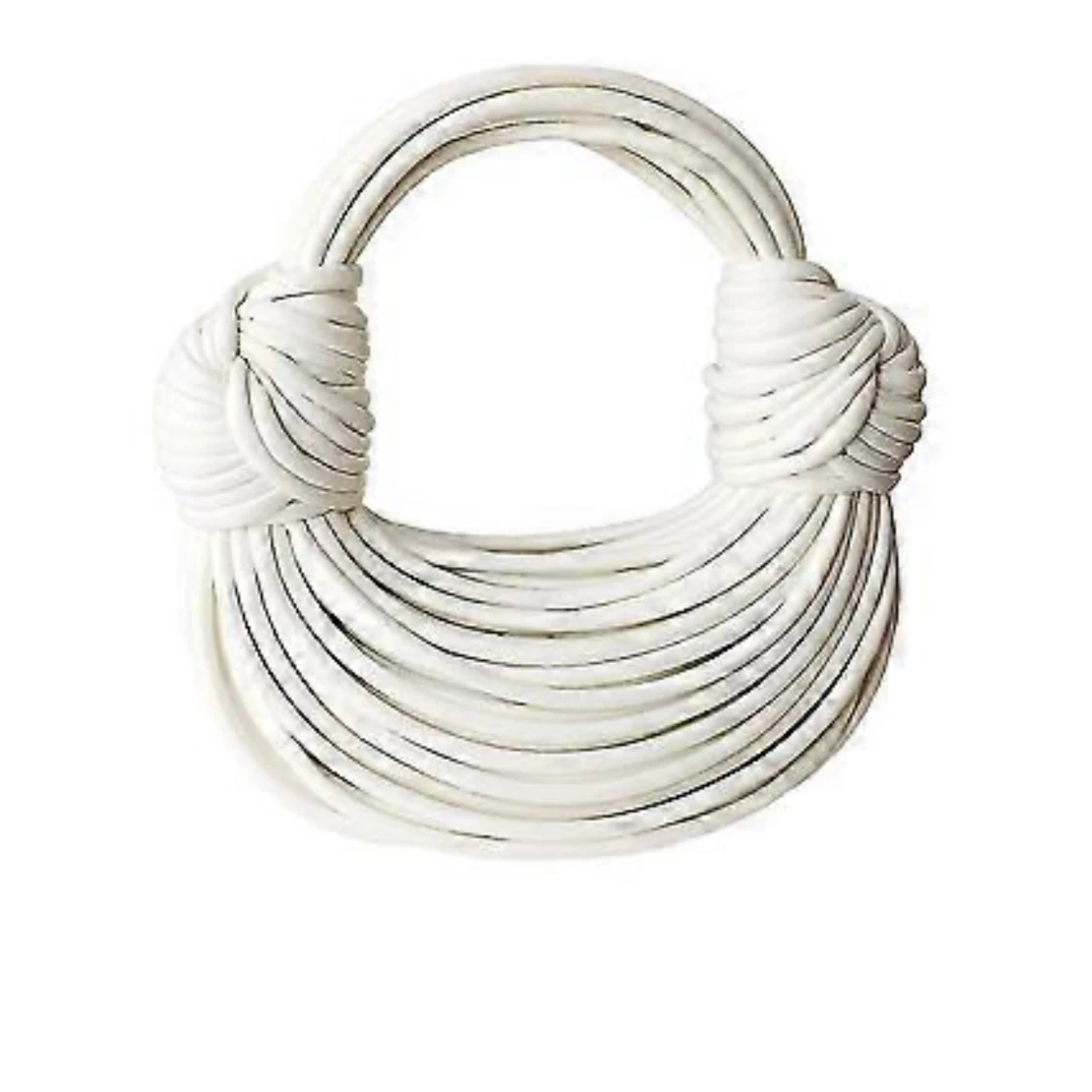 Silverfärgad axelväska med unik design - 91