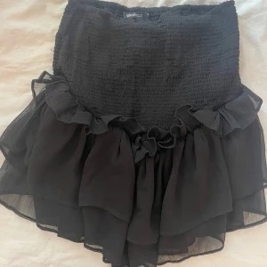 Mini skirt  - Jättefin mini kjol från Gina tricot Stl S 80kr