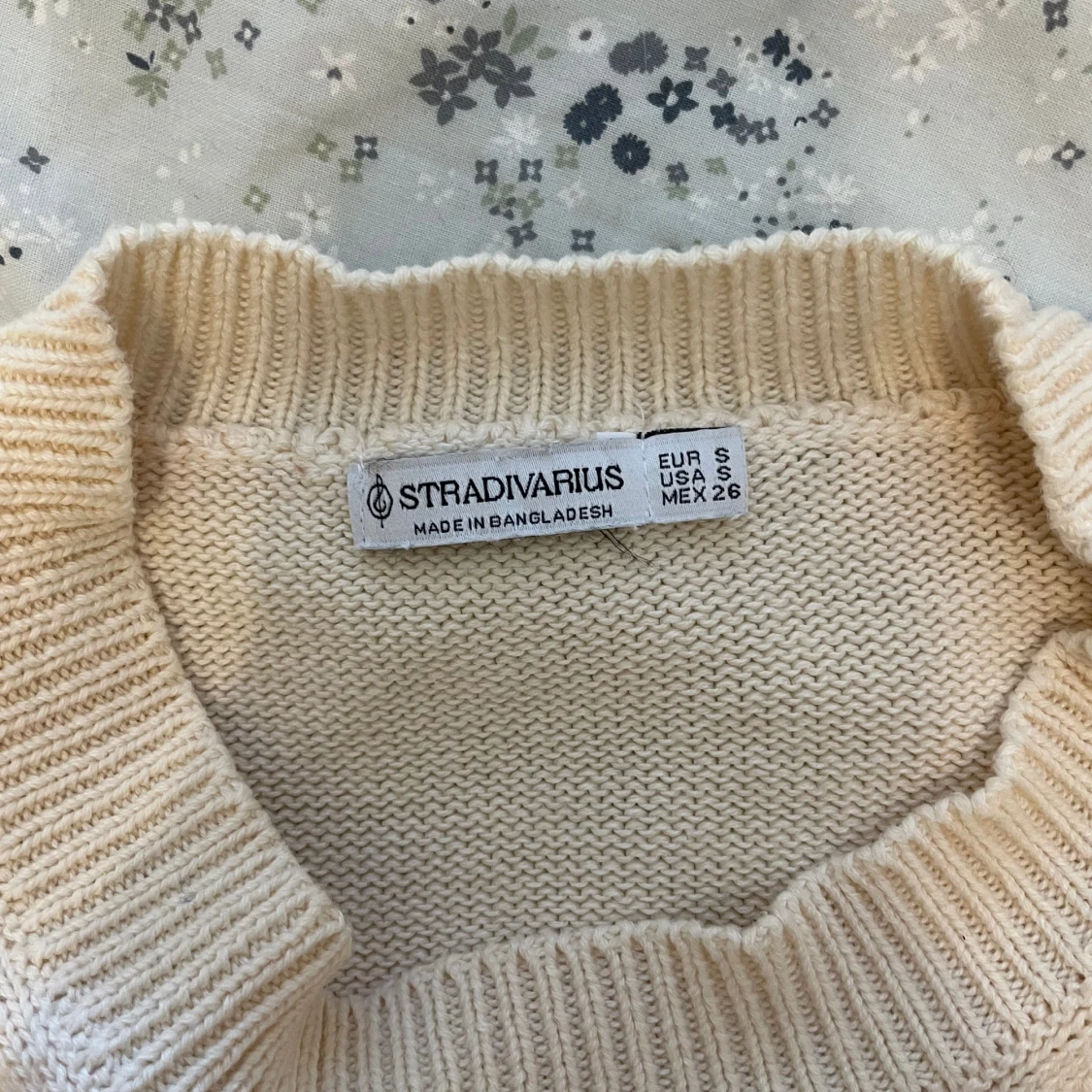 Stickad tröja  - 90