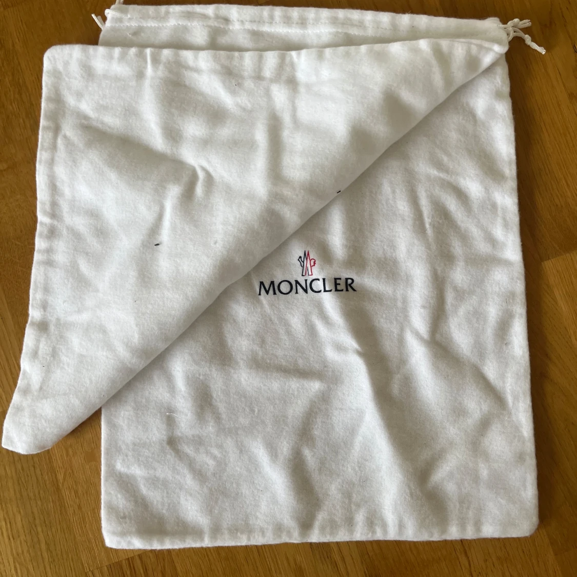 Moncler Leave No Trace High - 92