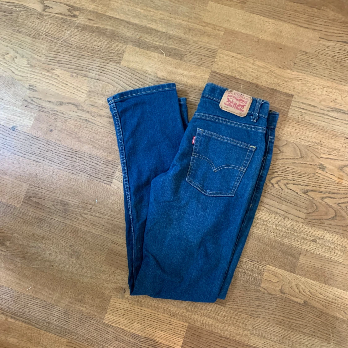 Levis 511 jeans