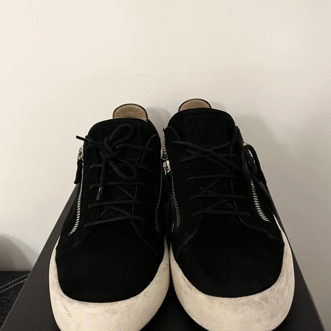 Giuseppe Zanotti  - 90