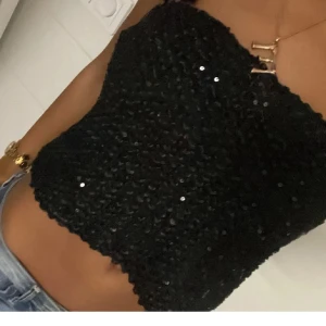 Topp - Glittrig fest topp