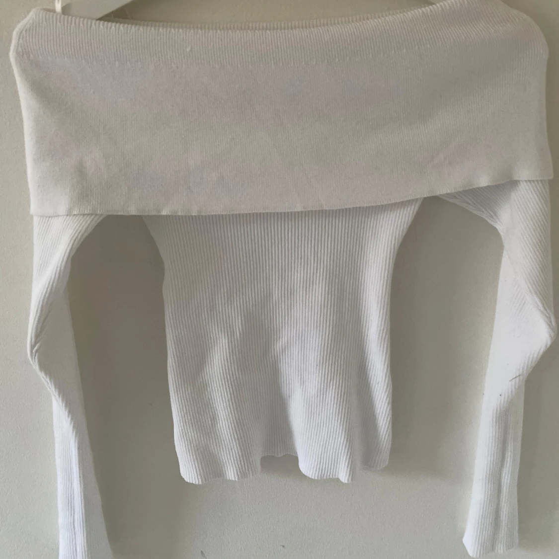 Vit offshoulder topp - 3