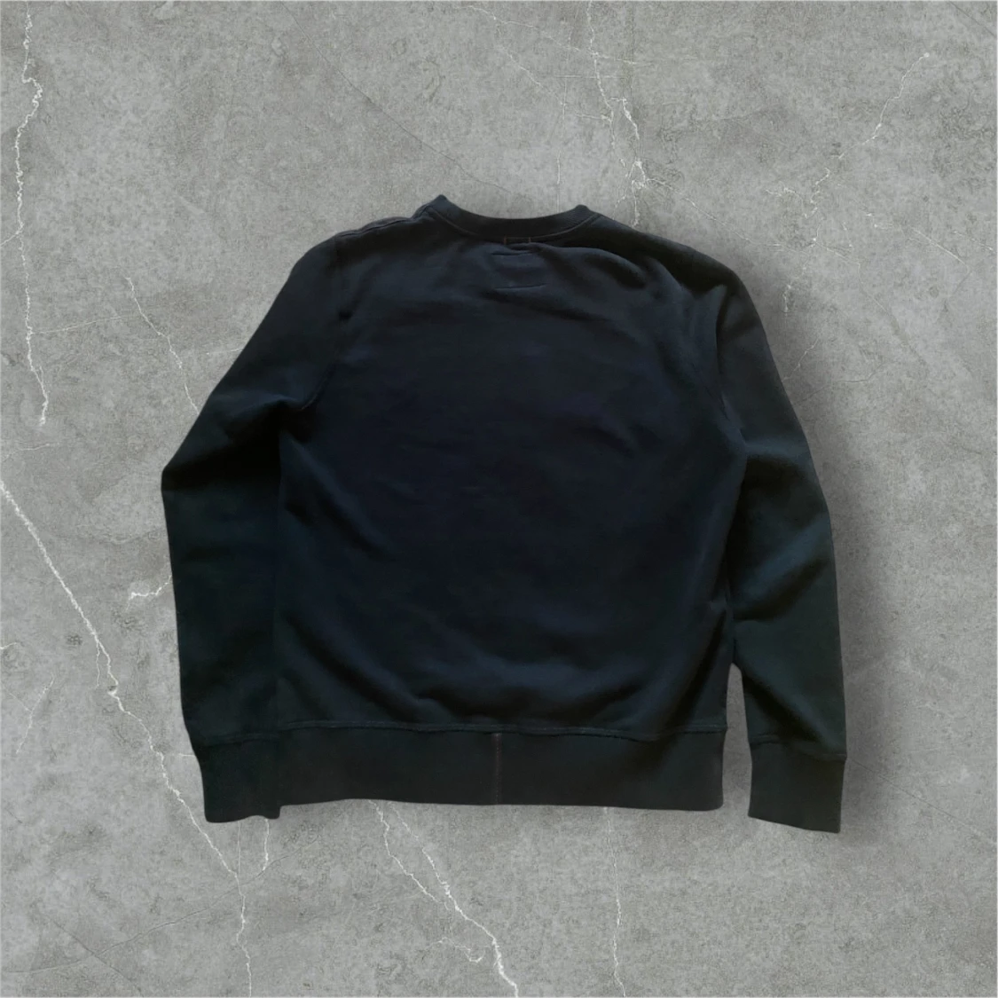 Svart sweatshirt från Parajumpers - 1