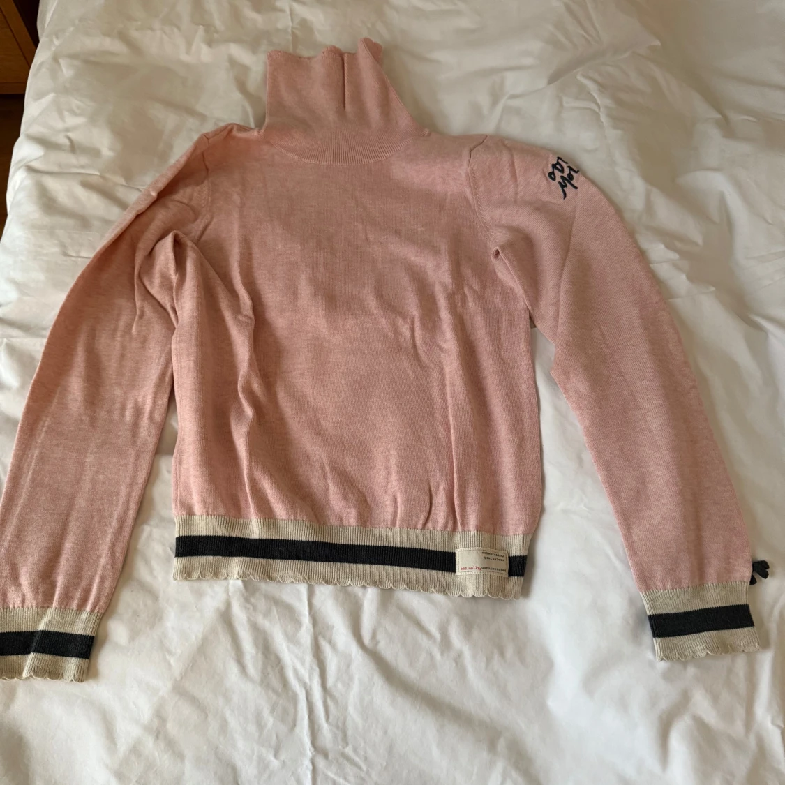 Rosa polotröja från Odd Molly - 1