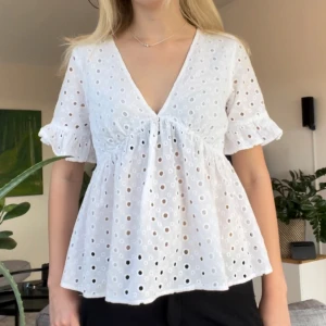 Snygg blus - Använd fåtal gånger💕💕