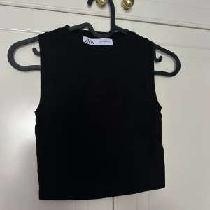 Svart Zara topp - Skick: väldigt bra