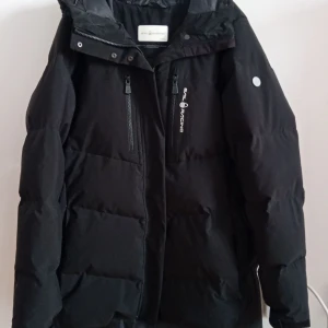 SAIL RACING vinter jacka  - Sail Racing winter jacka Lite använd men fortfarande fräsch Storlek är i XL