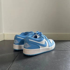 Sneakers - Oanvända i storlek 37,5! 