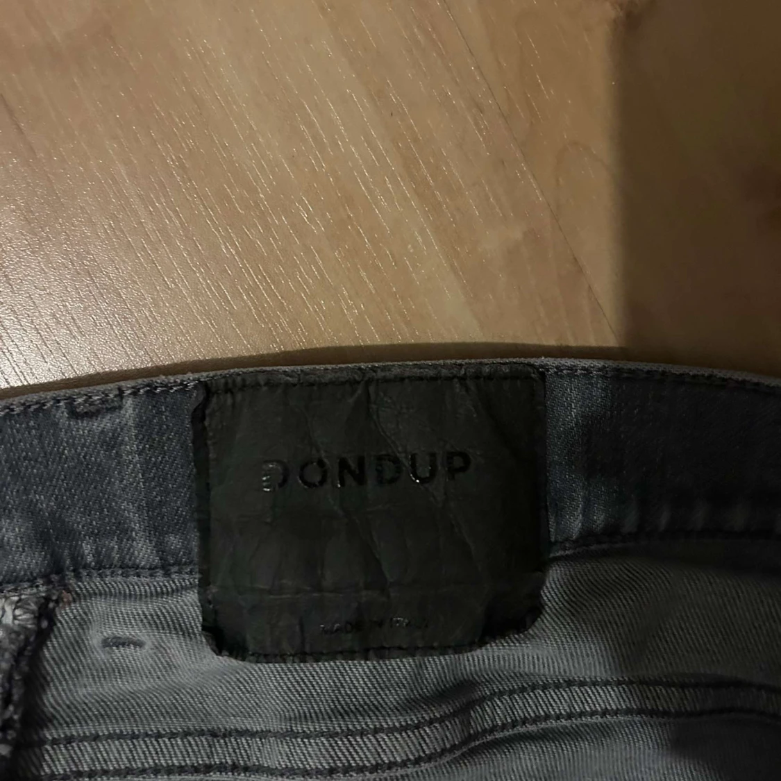 Grå jeans från Dondup - 3