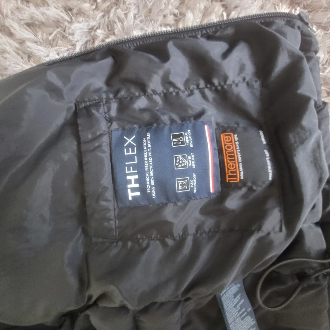 TOMMY HILFIGER JACKA - 90