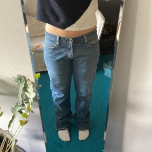 Byxor levi - Använder inte dom längre. Levis slim straight 514 W32 L34