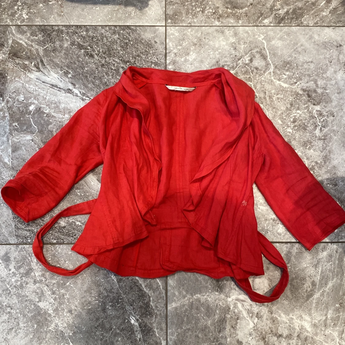 Röd omlottjacka - 3