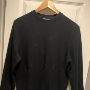 Billionaire sweatshirt herr  - Mycket bra skick herr sweatshirt från Billionarie i storlek S 