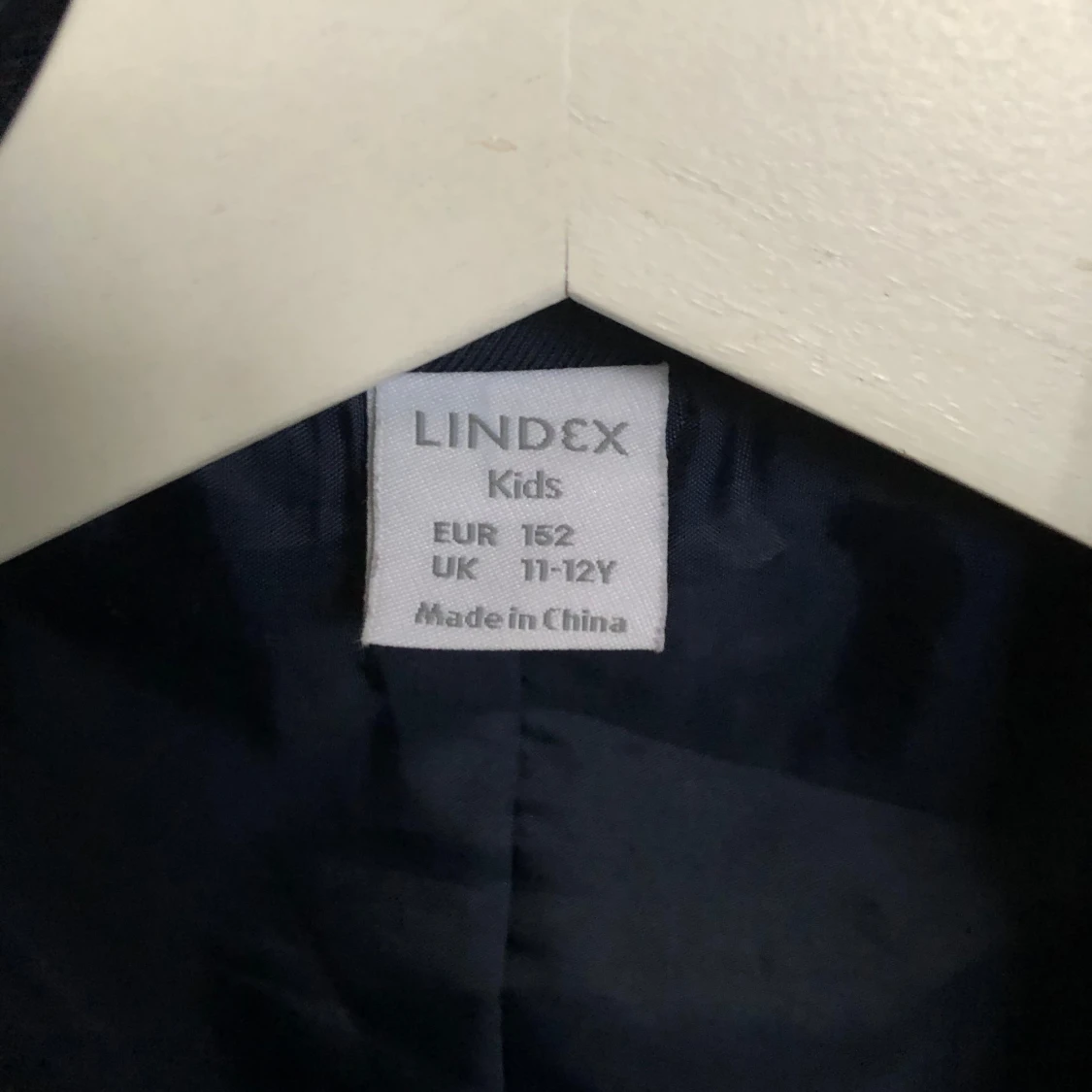 Mörkblå kavaj från Lindex - 91