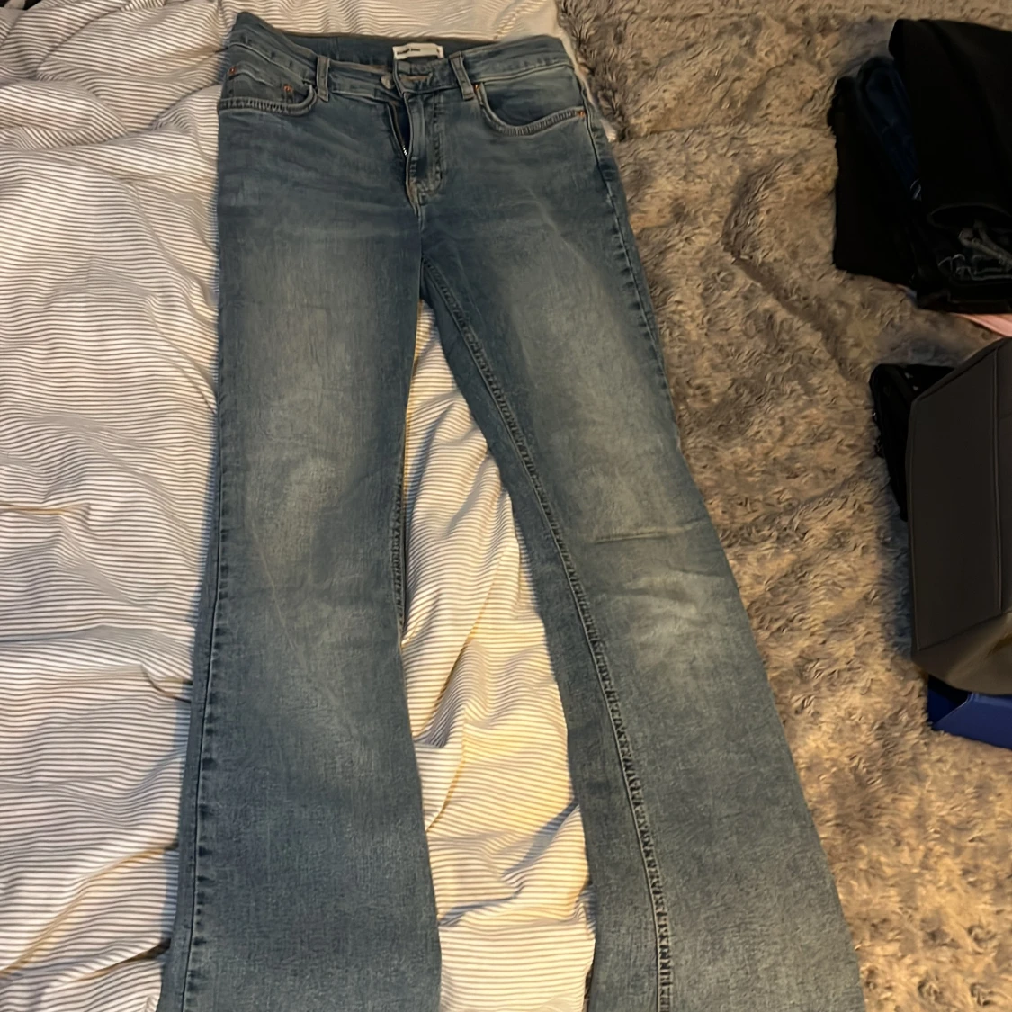 Blå bootcut jeans från Perfect Jeans