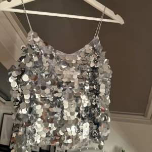 Glitter topp - Glitter topp i storlek xs/s