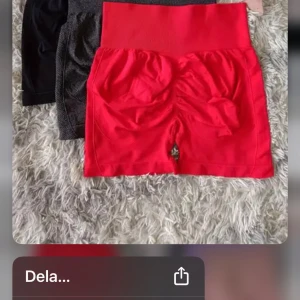 SÖKER TRÄNINGS SHORTS - Helst i storlek S/M, helst flera 