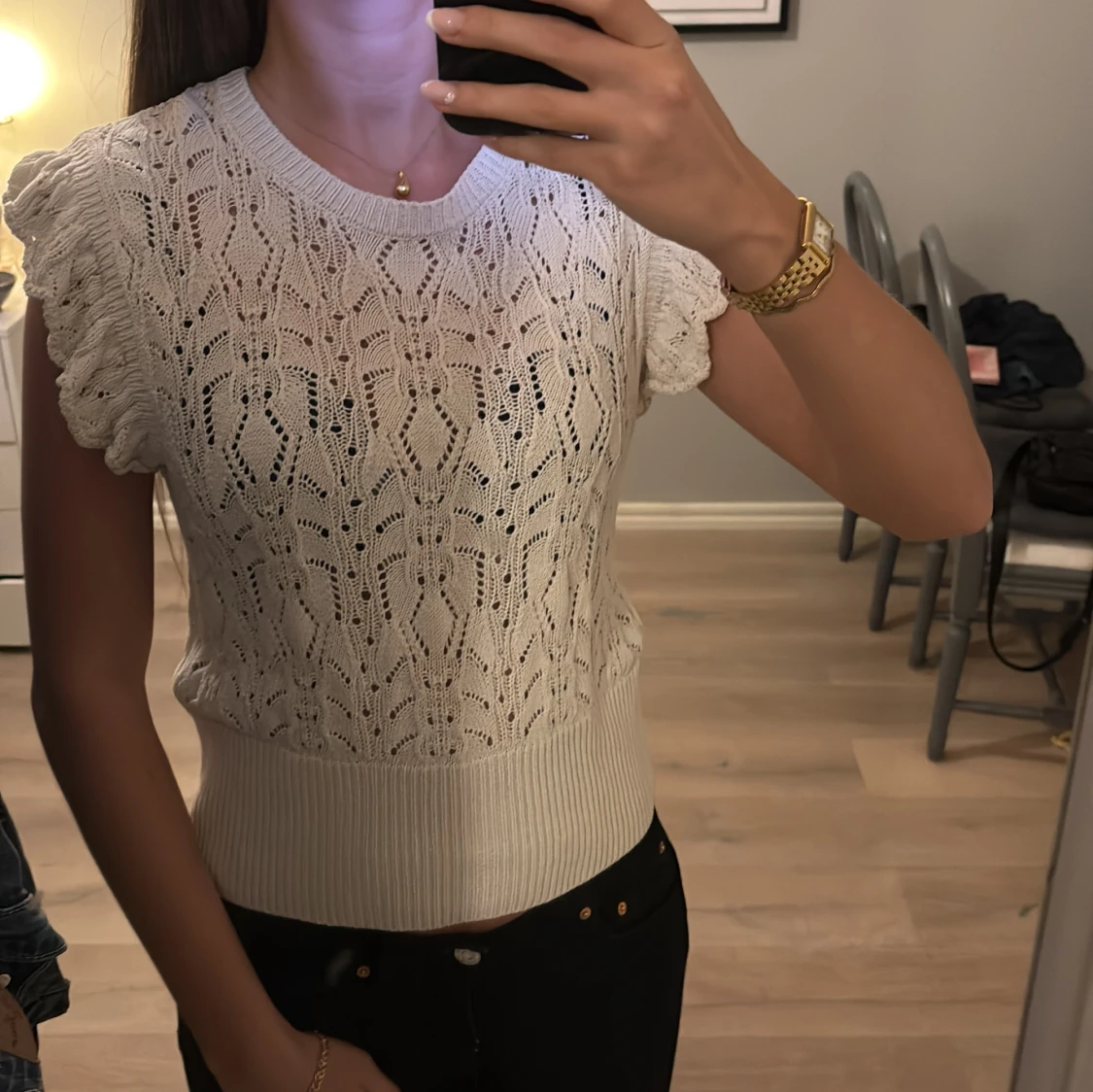 Creme vit stickad topp från Lindex