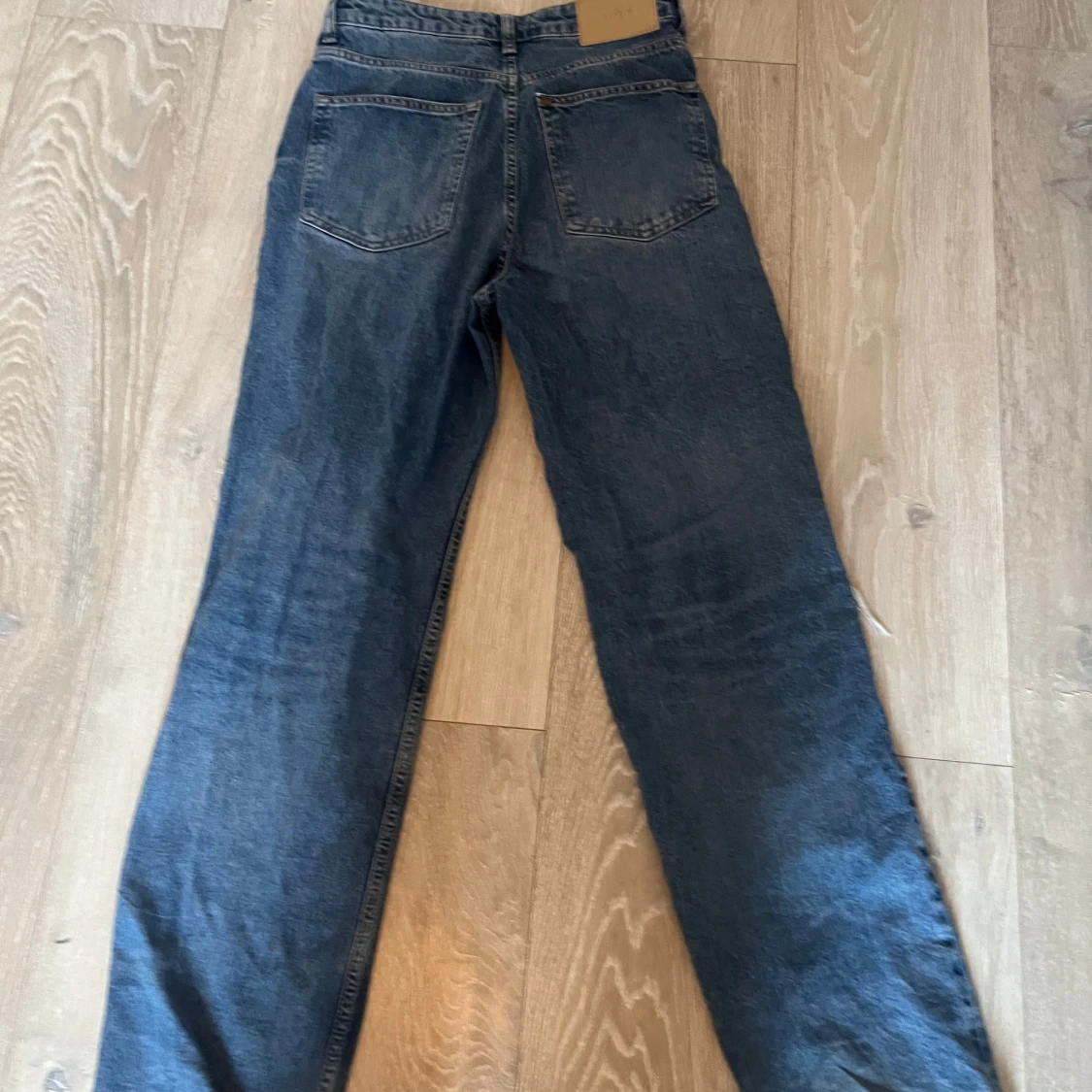 Blå jeans från H&M - 1