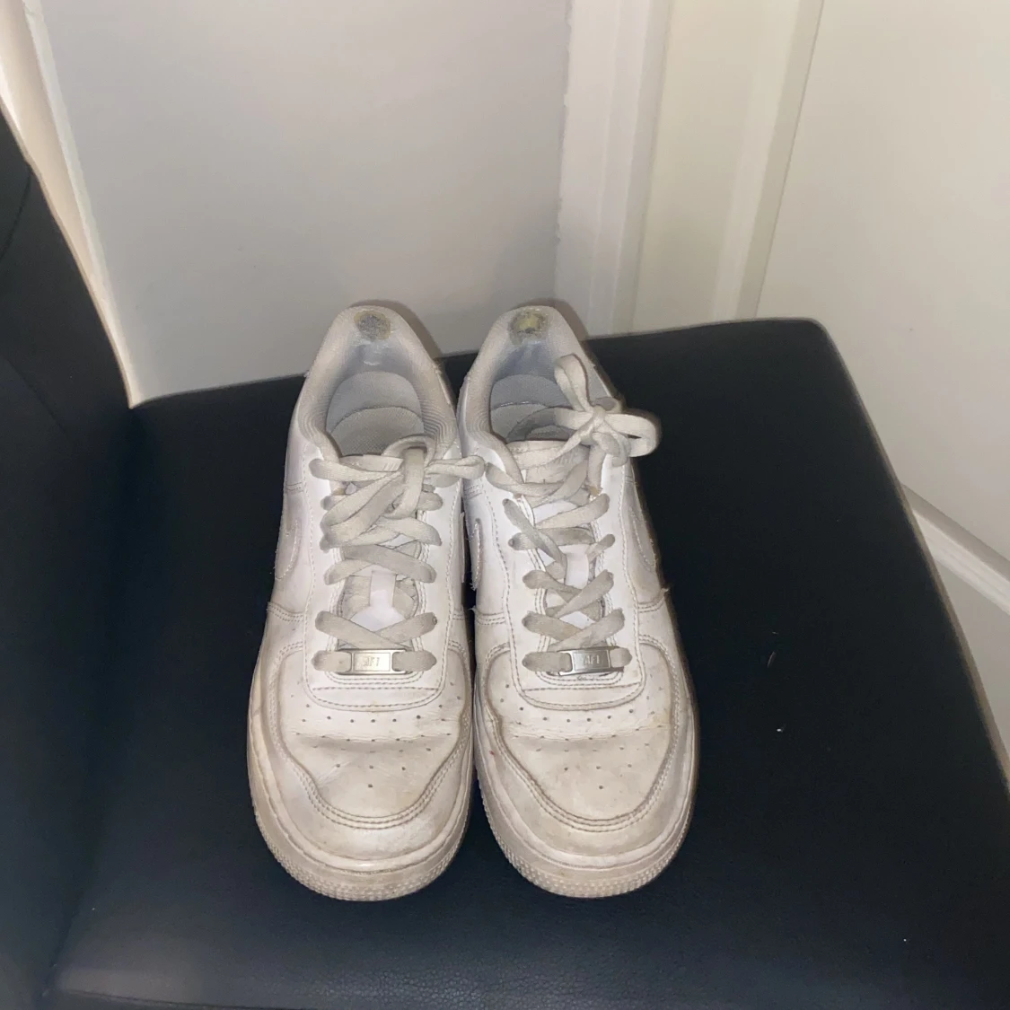 Vita Nike Air Force sneakers - 1