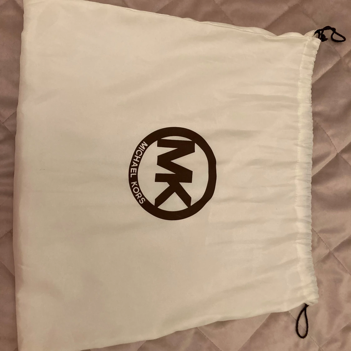 Grön axelväska från Michael Kors - 1