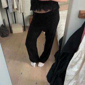 Svarta nätbyxor - Svarta vida nätbyxor från Gina Tricot