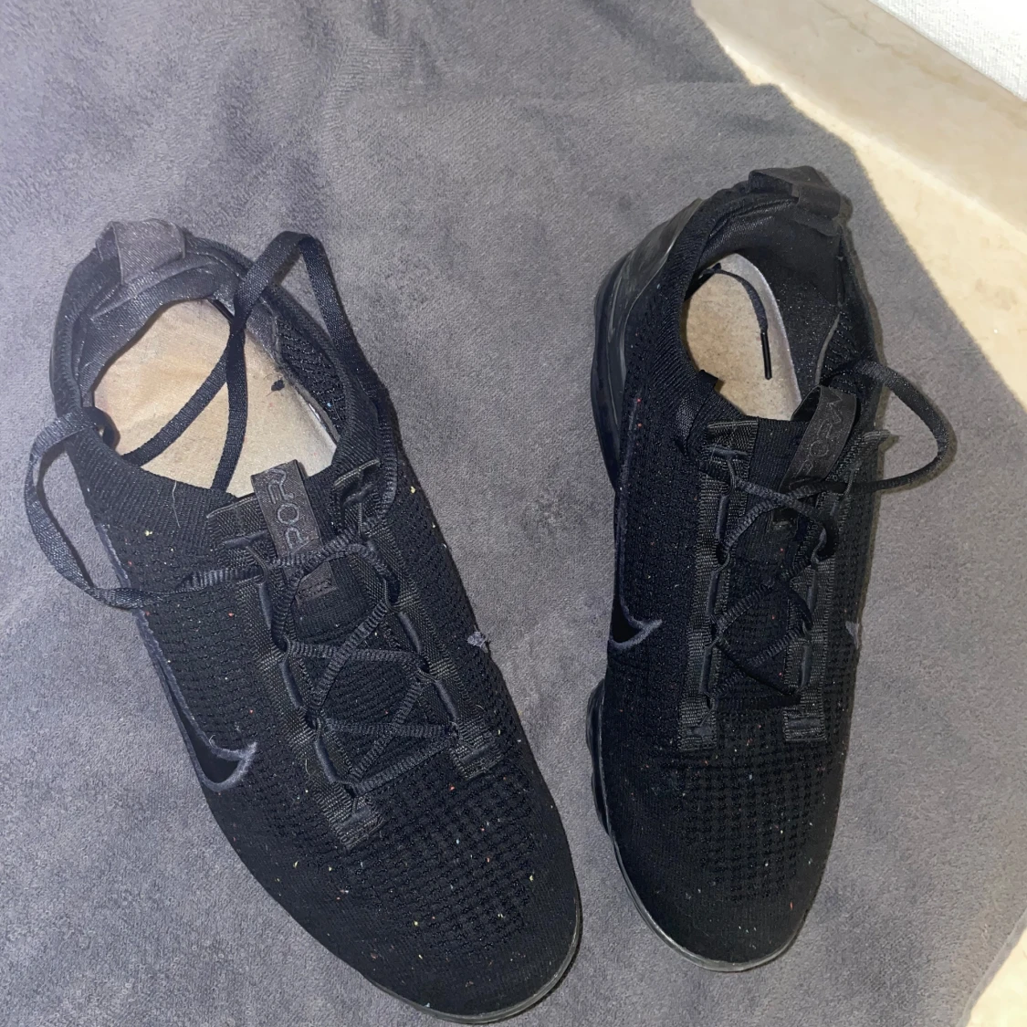 Svarta Nike Vapormax 2021 fk sneakers - 2