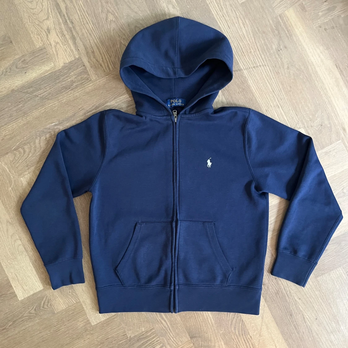 Marinblå Ralph Lauren zipup hoodie!!⭐️💙 - 90