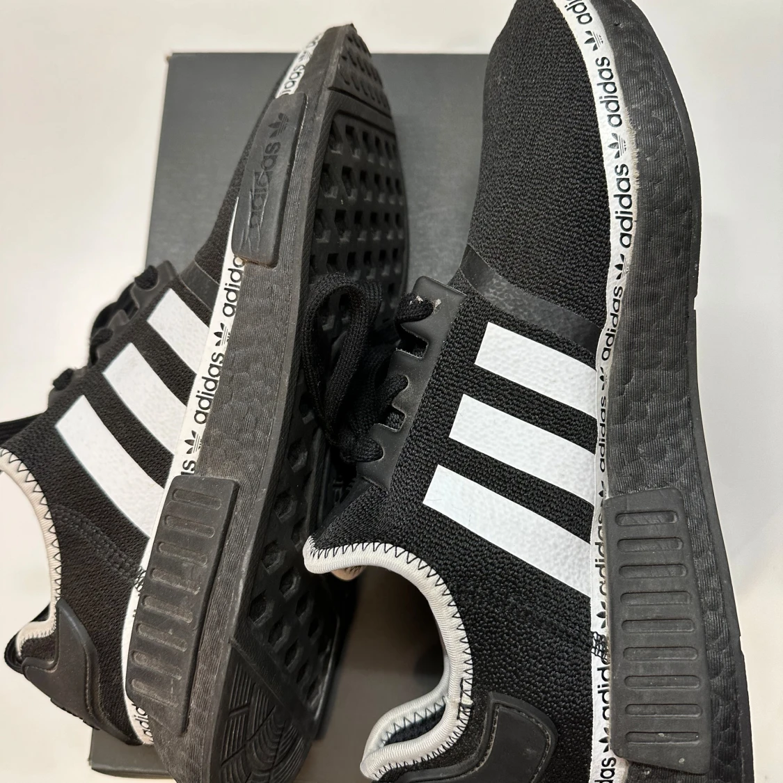 Adidas NMD 44