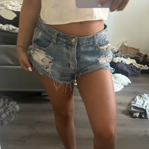 Lowwaist shorts  - Fint skick! Låga i midjan