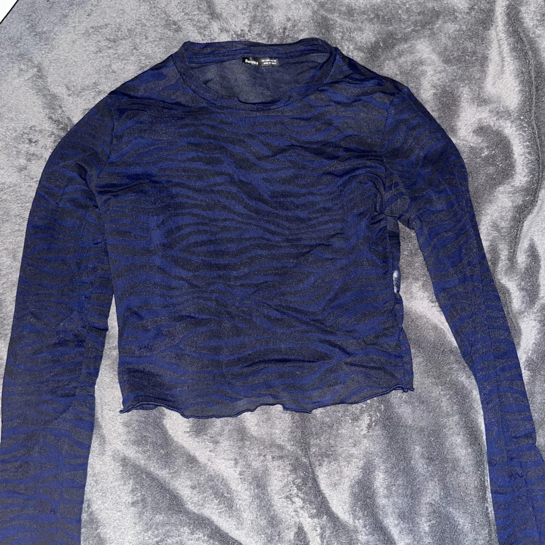 Blå meshtopp med zebramönster - 90