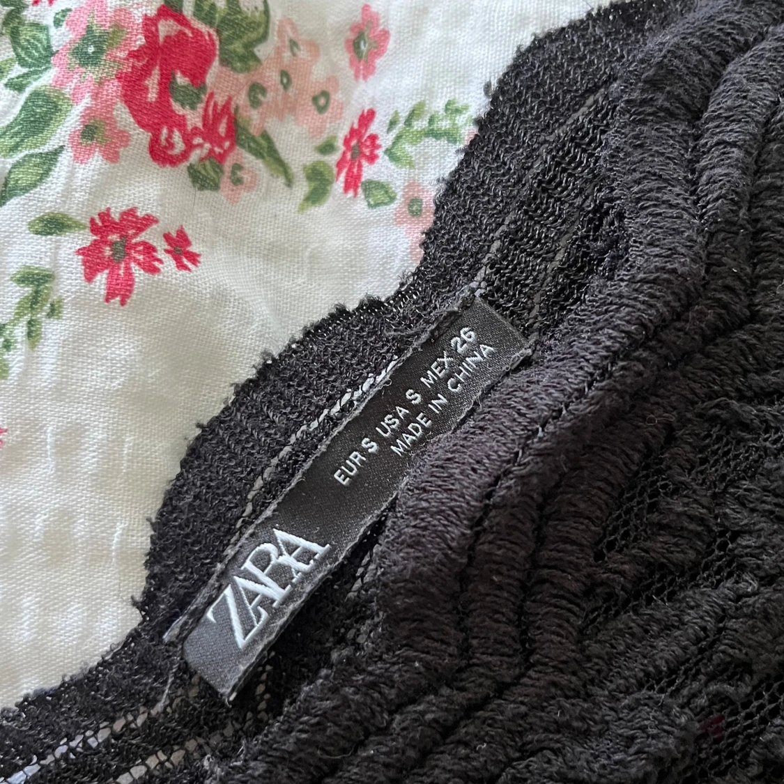 Zara spets topp - 91