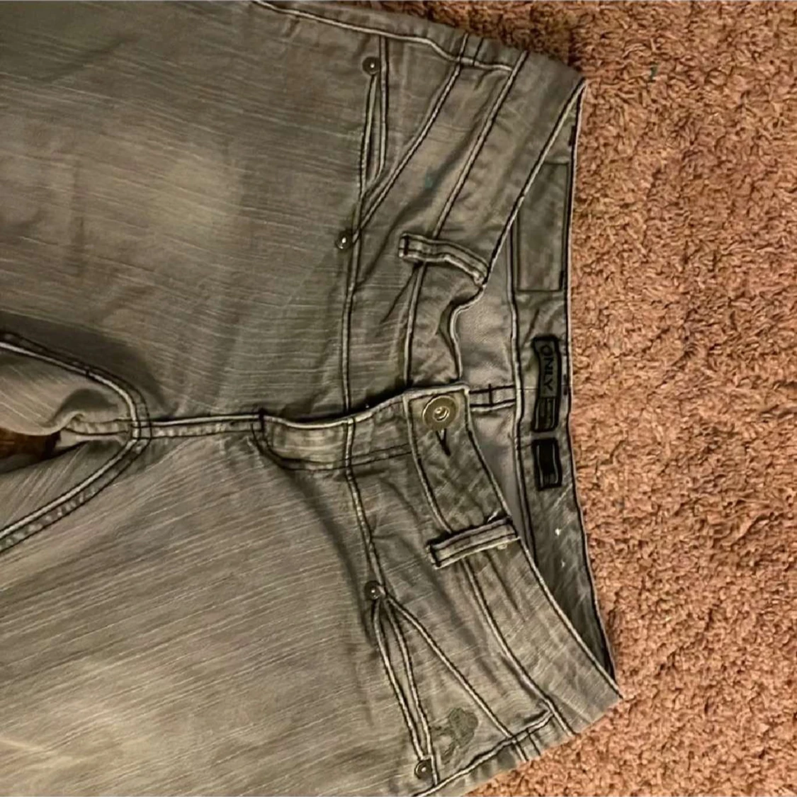 Grå jeans från ONLY dam 