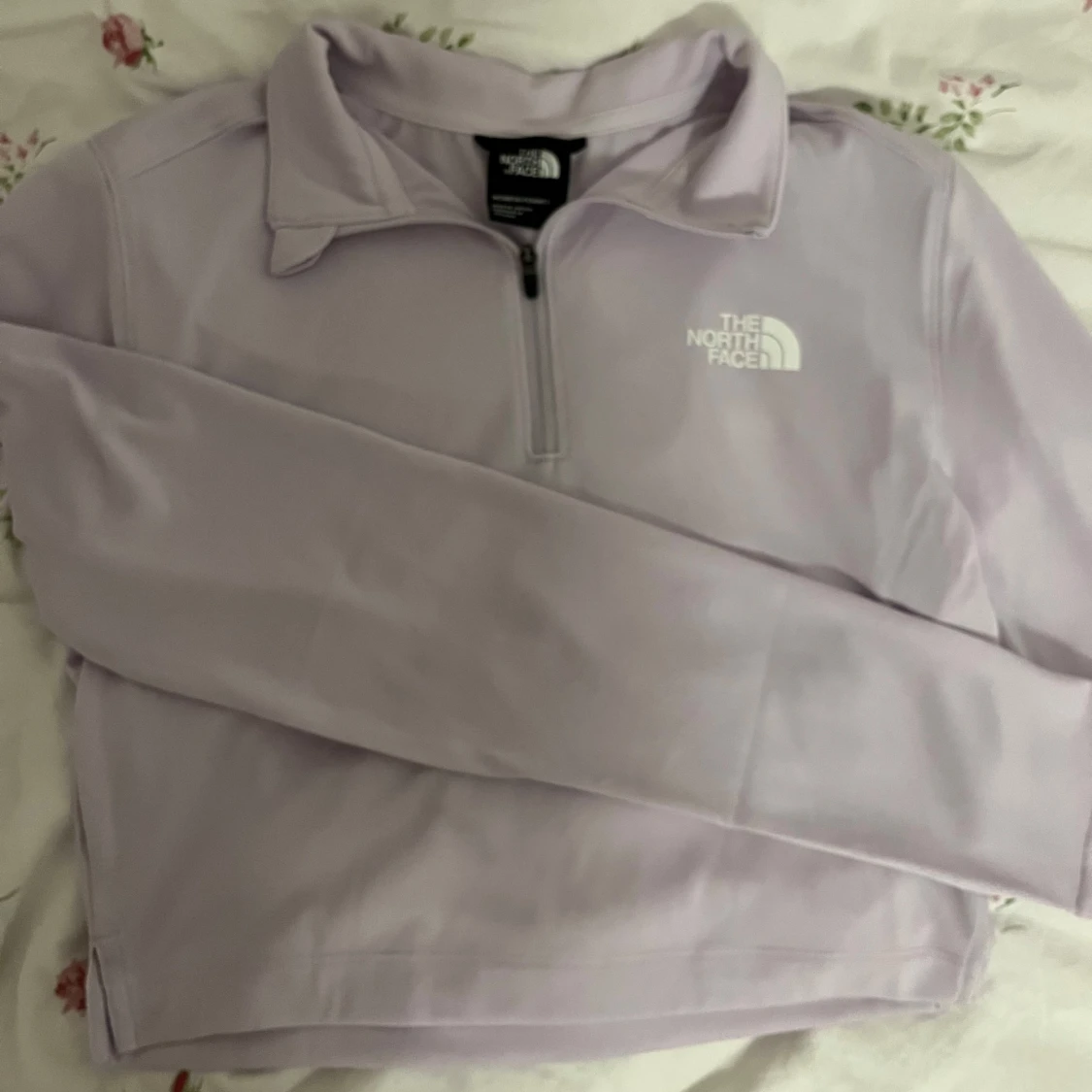 Oanvänd The North Face tröja💜 - 90