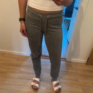 Mjukisbyxor från Cubus  - Byxor från cubus